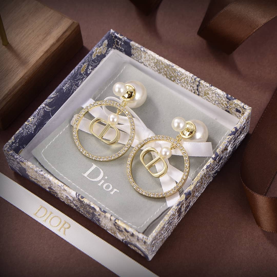 Replica Chr1st1an D10r Earring