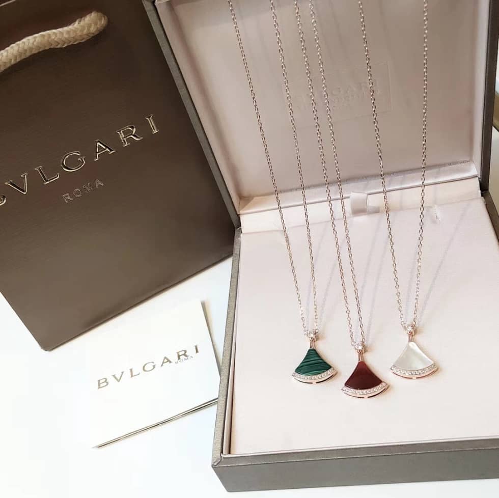 Knockoff Bv1g*ai Logo Necklace