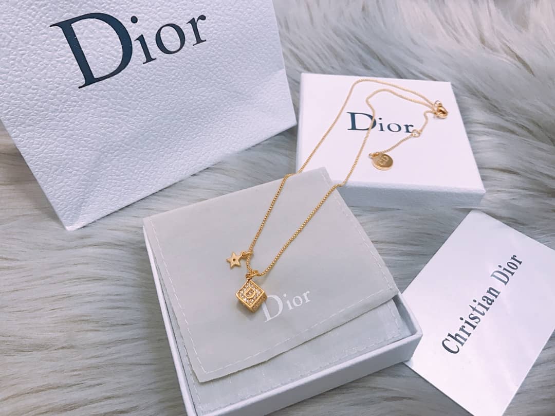 Cheap Chr1st1an D10r Necklace