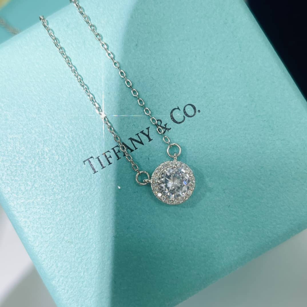 Best T*f*ny Classic Necklace