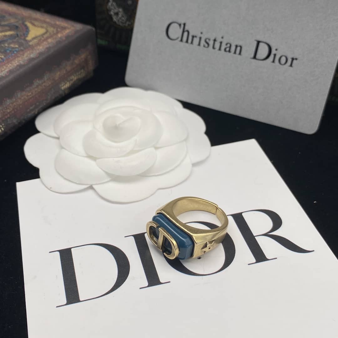 Luxury Chr1st1an D10r Classic AAA+ Ring