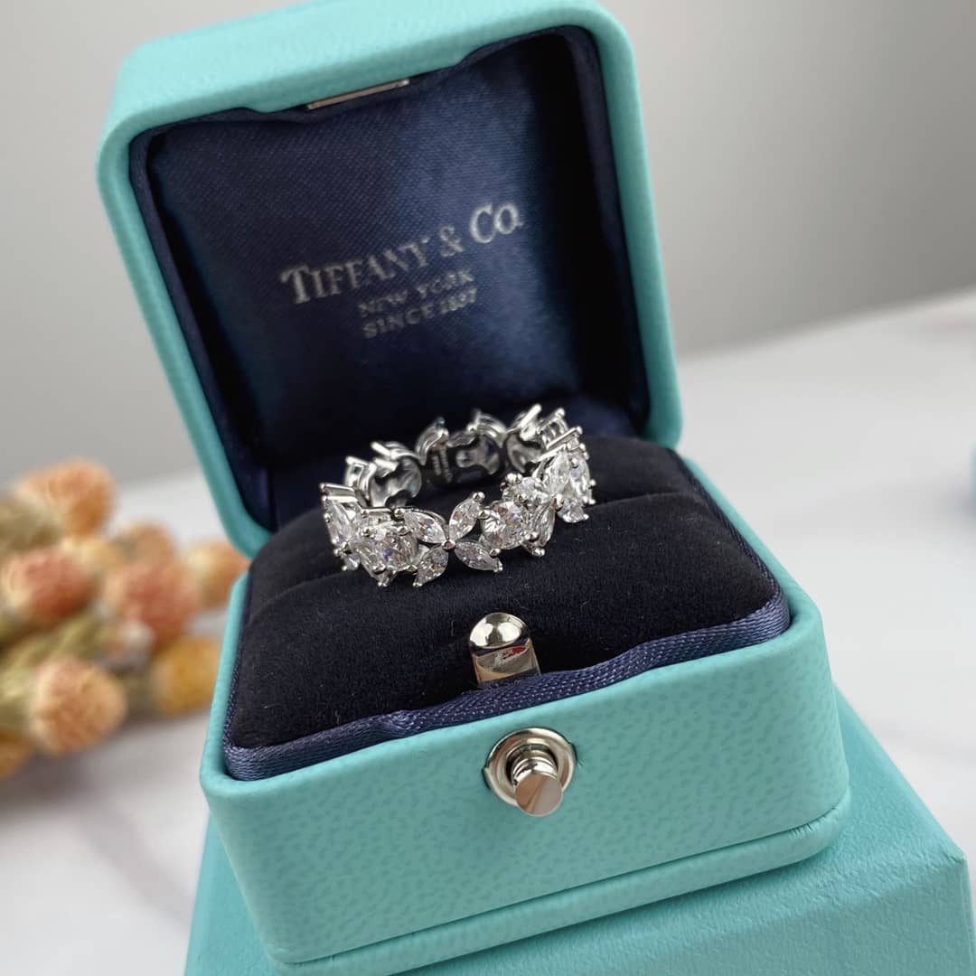 Replica T*f*ny Ring