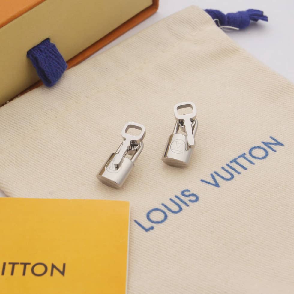 Wholesale L0vis Vvtt0n AAA+ Earring