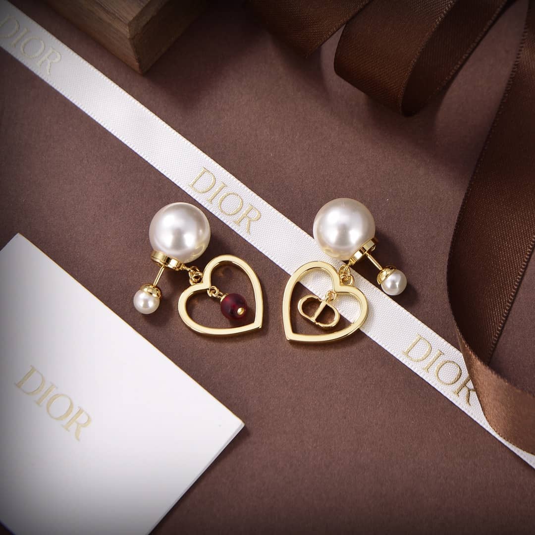 Chr1st1an D10r Earring First Copy