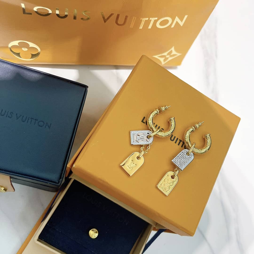 Knockoff L0vis Vvtt0n Logo Earring