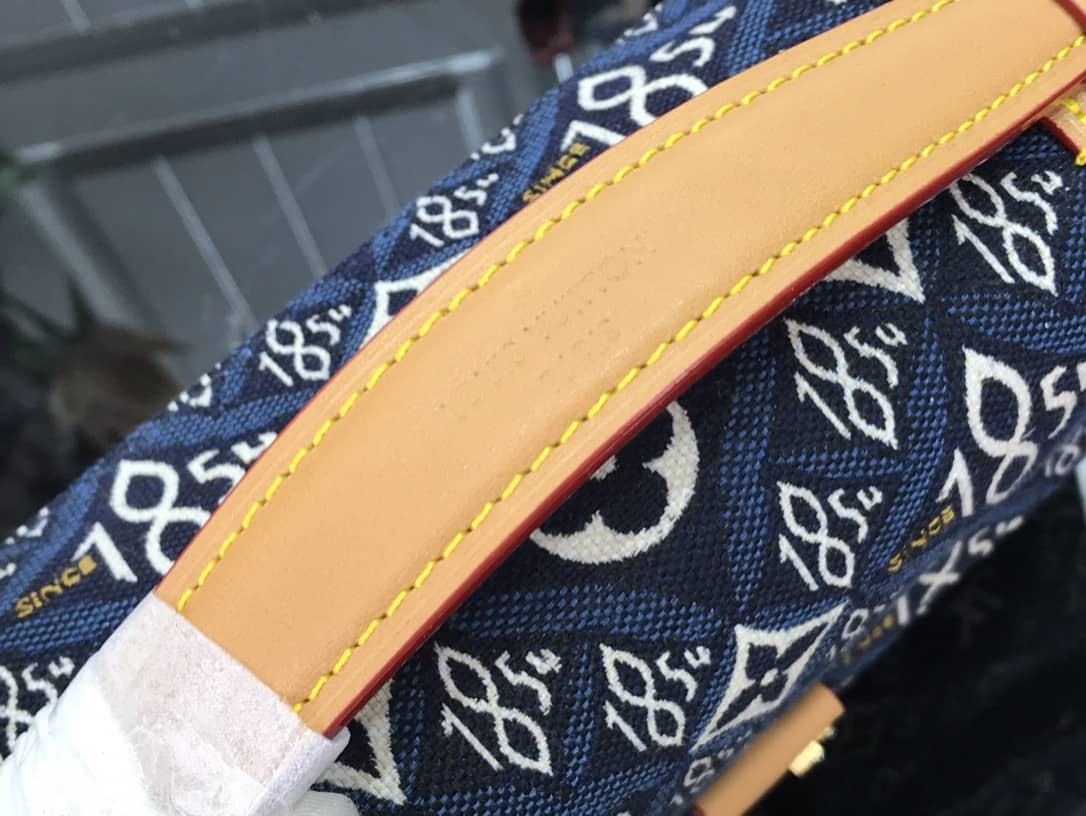 L0vis Vvtt0n Since 1854 Pochette Métis Canvas Replica Shoulder Bag M57395