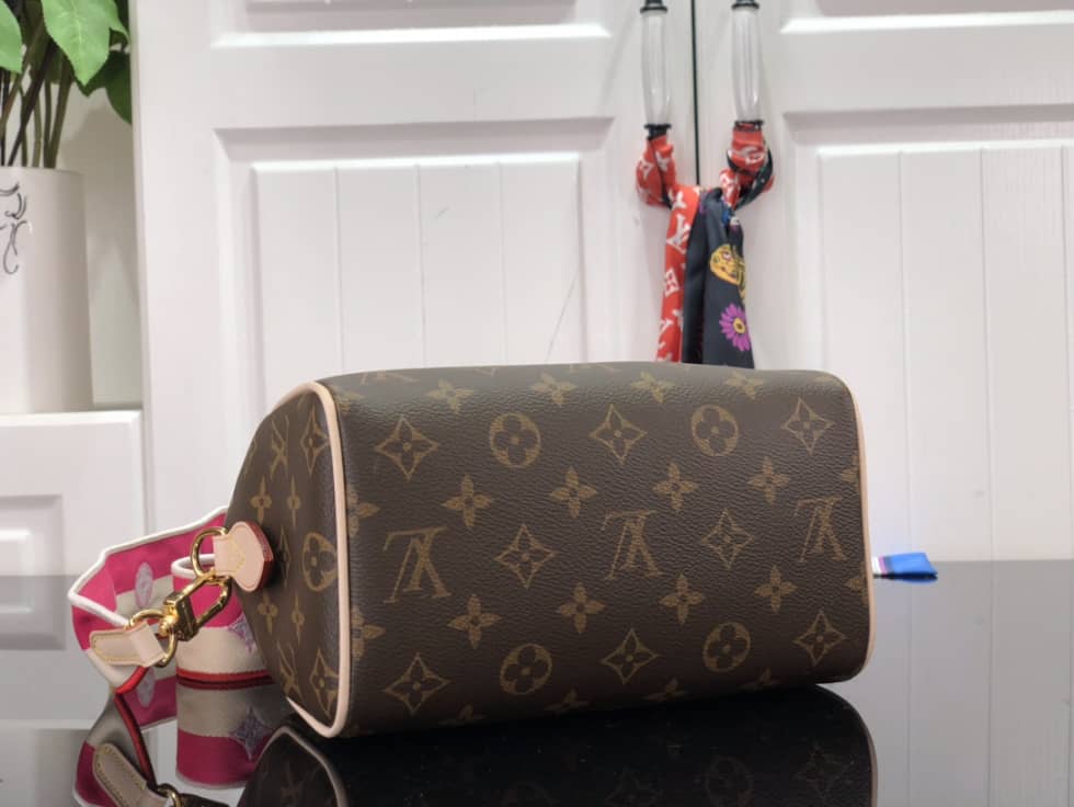 L0vis Vvtt0n Monogram Canvas Speedy 20 Red M45957 Replica Crossbody Bag