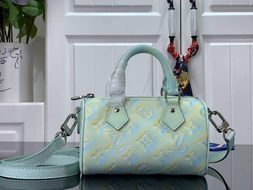 L0vis Vvtt0n Nano Speedy Green M81508 Replica Shoulder Bag