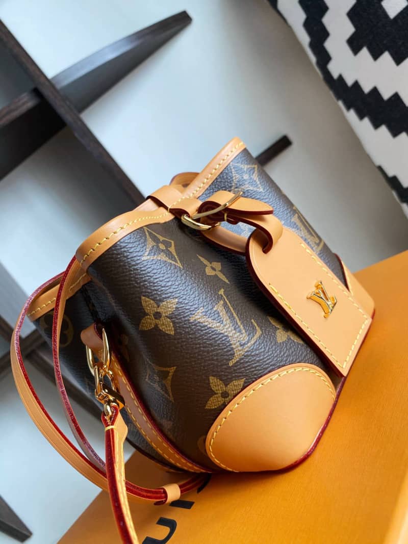 L0vis Vvtt0n Monogram Coated Canvas Replica Crossbody Bag Brown M57099