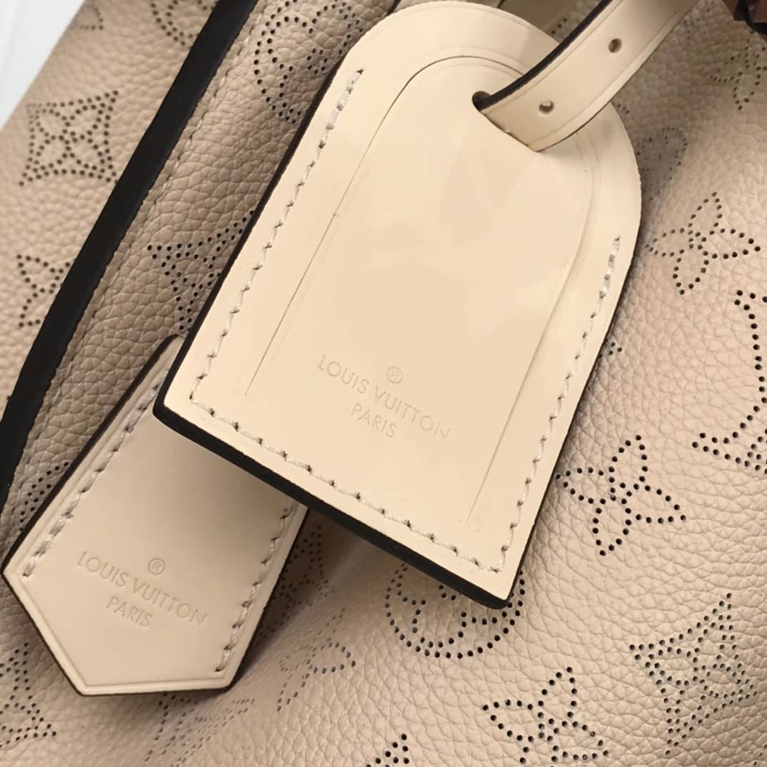 L0vis Vvtt0n Mahina Muria Replica Handbag Beige M55801