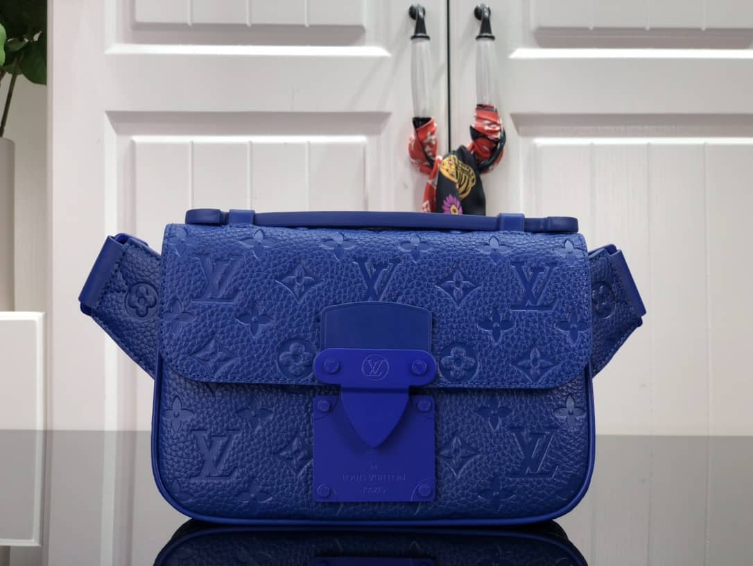 L0vis Vvtt0n S Lock Sling Crossbody Bag Replica Blue M58487