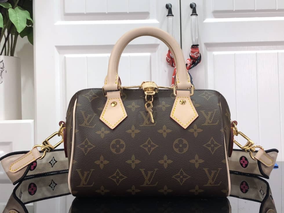 L0vis Vvtt0n Sac Speedy 20 Monogram M41114 Replica Shoulder Bag