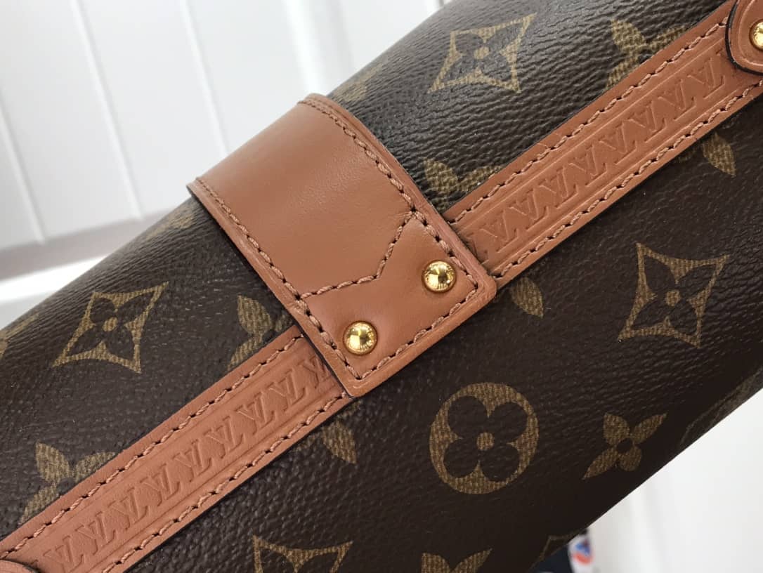 L0vis Vvtt0n Papillon Trunk Monogram Chain Replica Crossbody Bag M57836