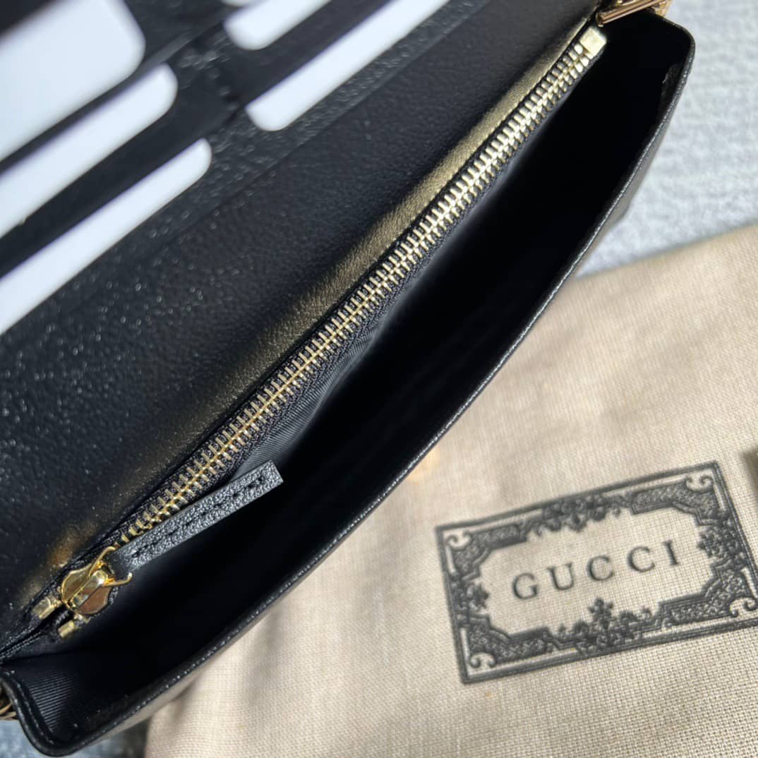 Gvc*1 GG Wallet With Chain Black White 676155 Replica