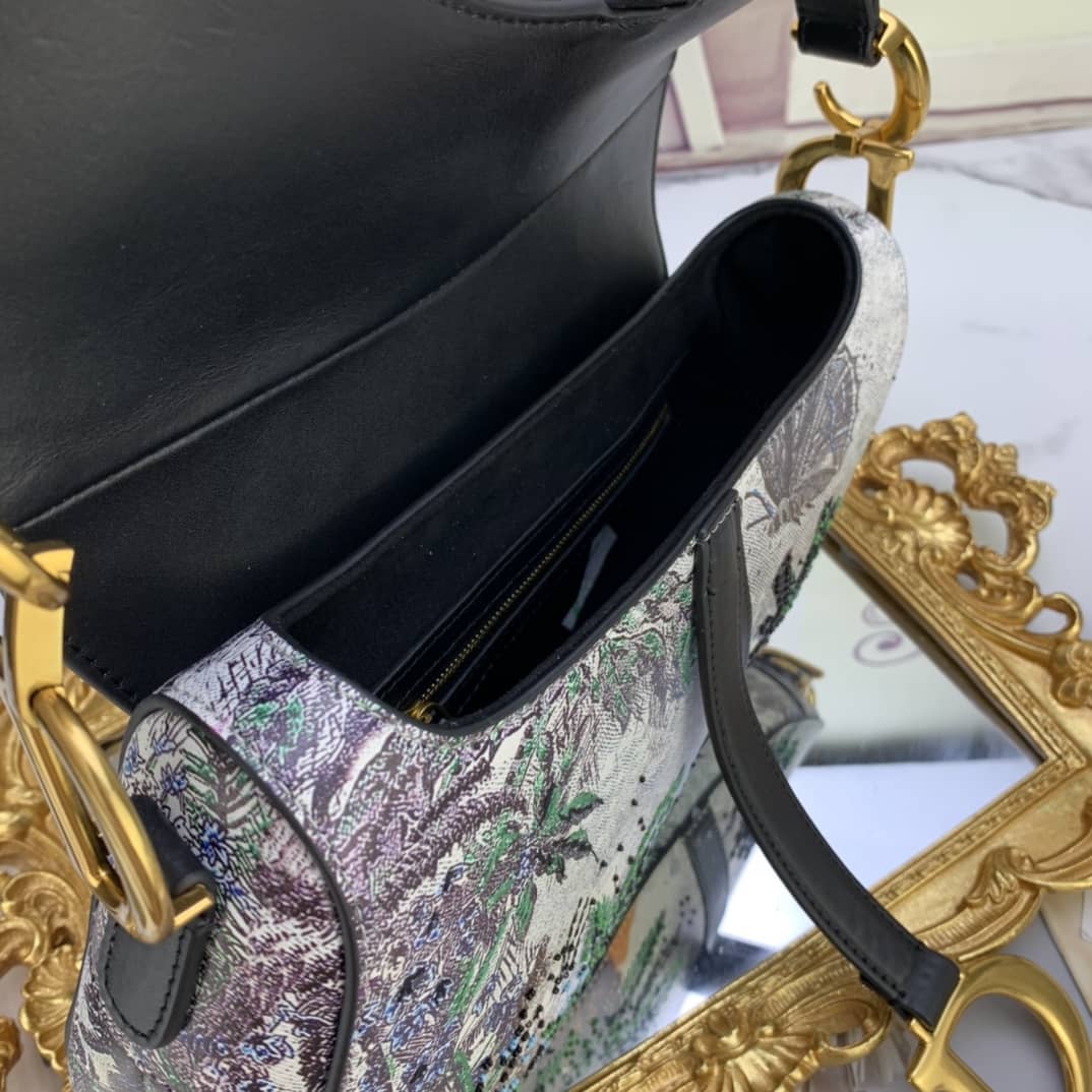 D10r Saddle Bag Dupe