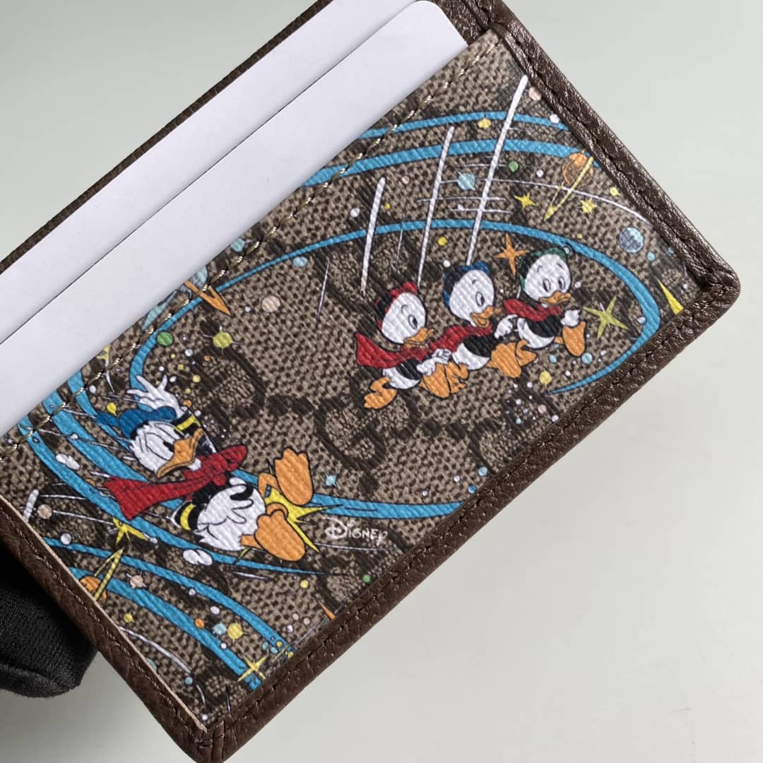 Gvc*1 x Disney Donald Duck Credit Card Holder Replica 647942