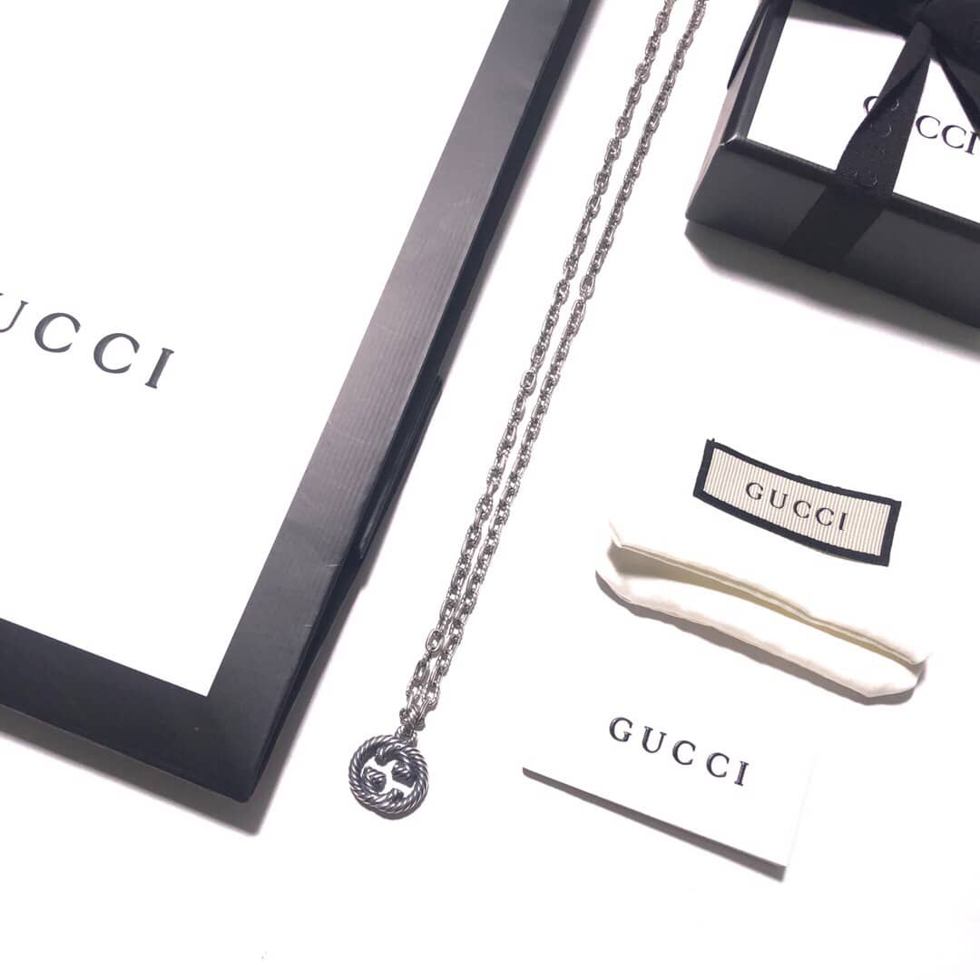 Gvc*1 Necklace First Copy