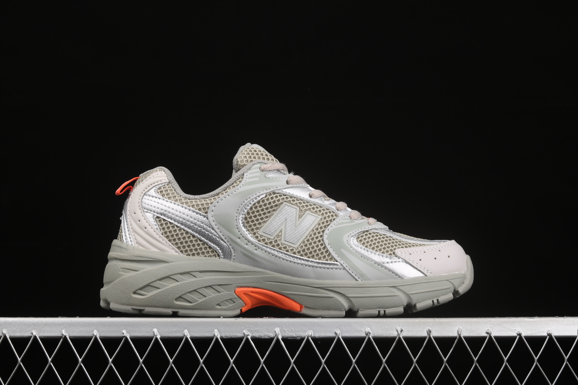 530 Utility Pack-Grey MR530ASA