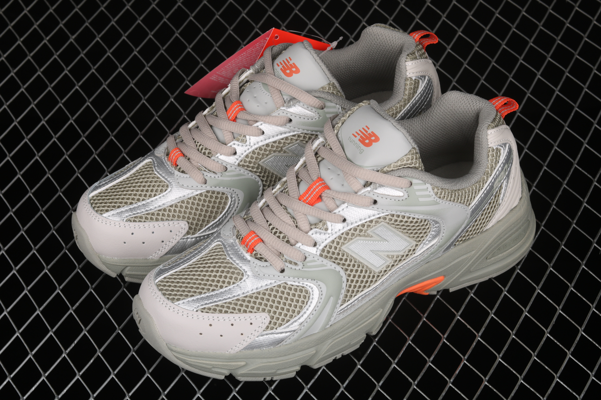 530 Utility Pack-Grey MR530ASA
