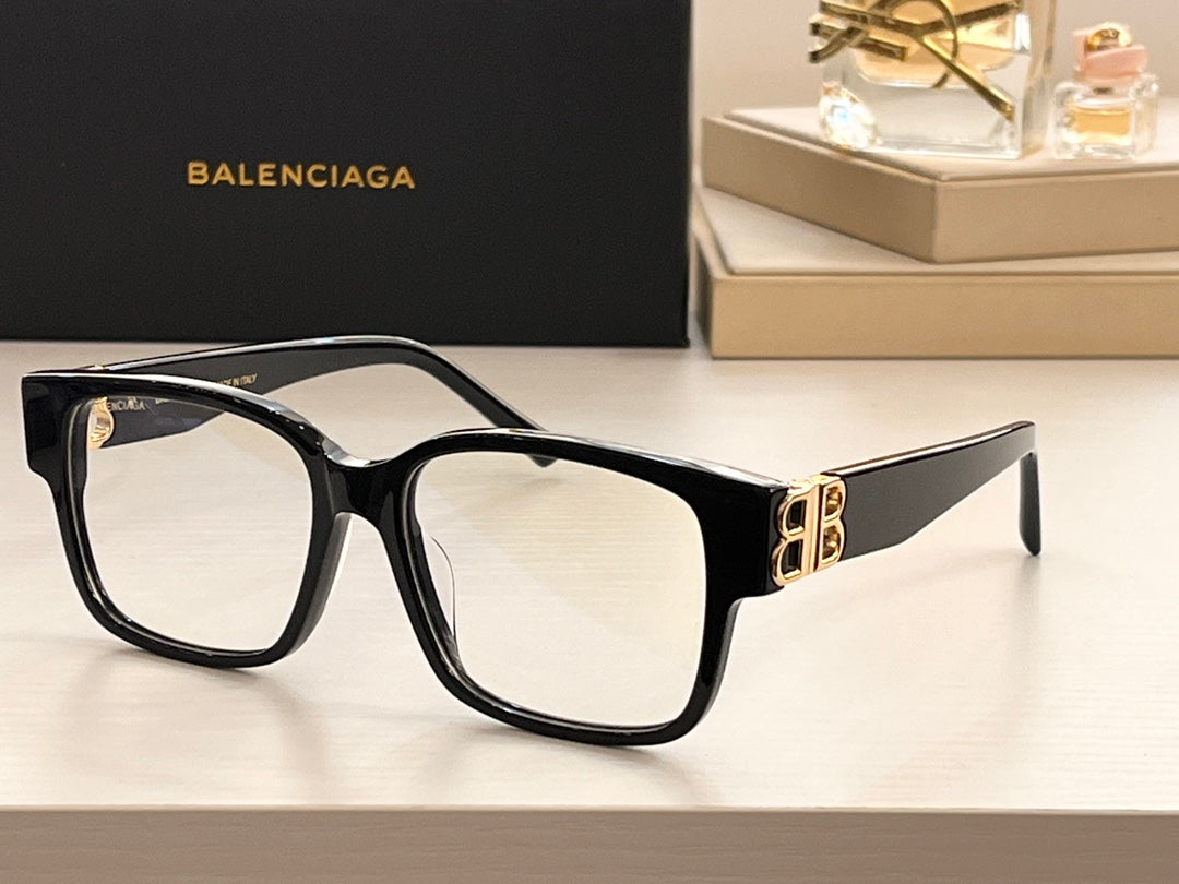 Ba1en*iaga Glasses