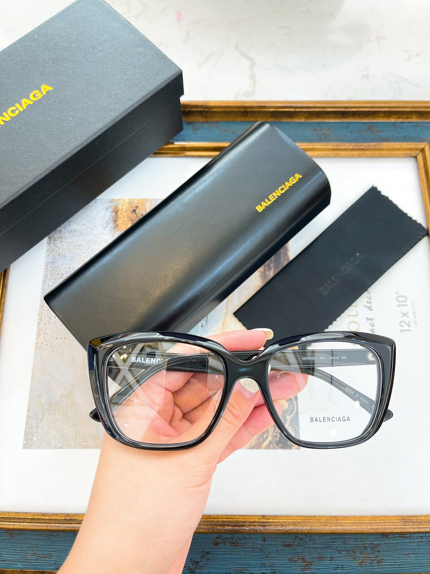 Ba1en*iaga Glasses