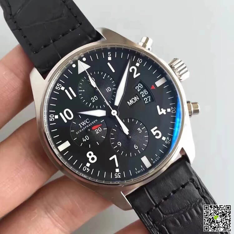 Replica IWC Pilot IW37777 1:1 Best Edition ZF Factory Black Dial