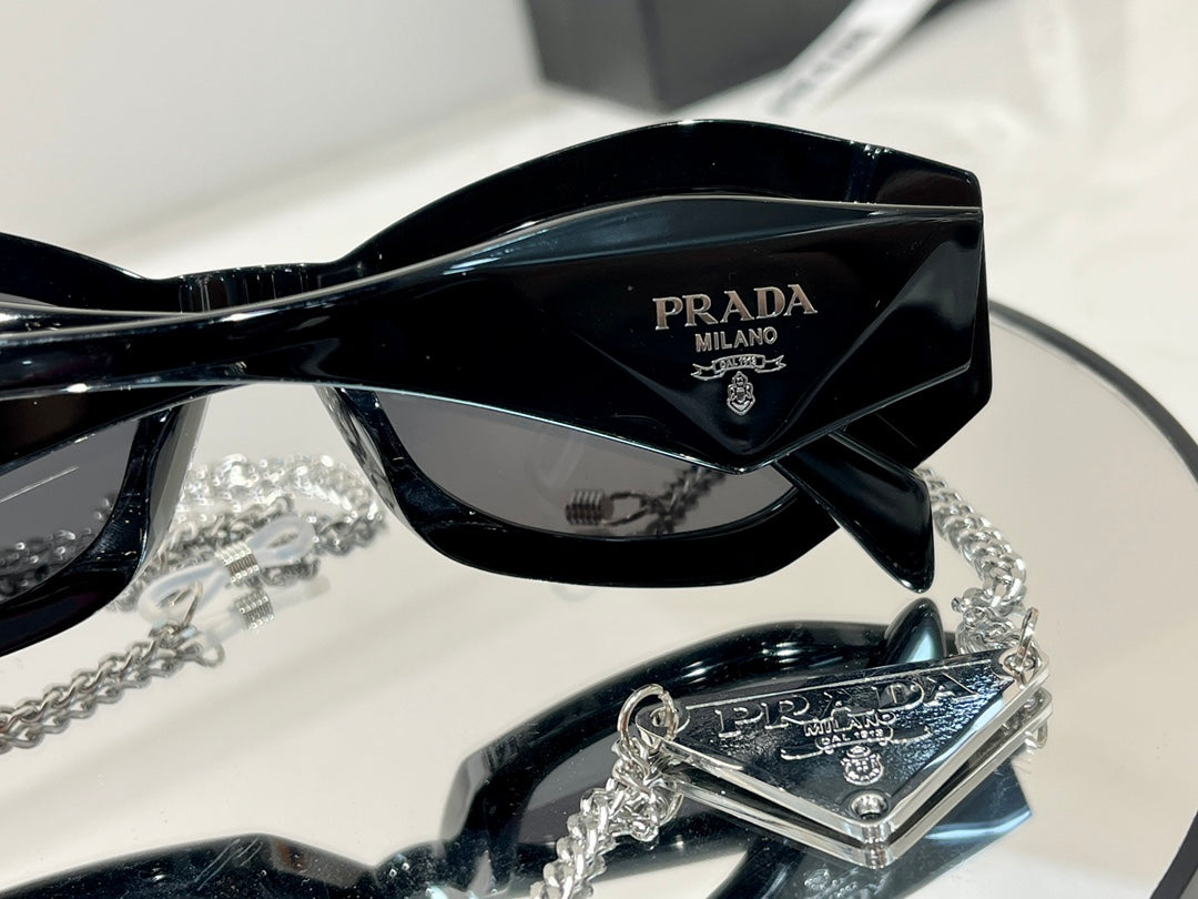 Pra*a Sunglasses