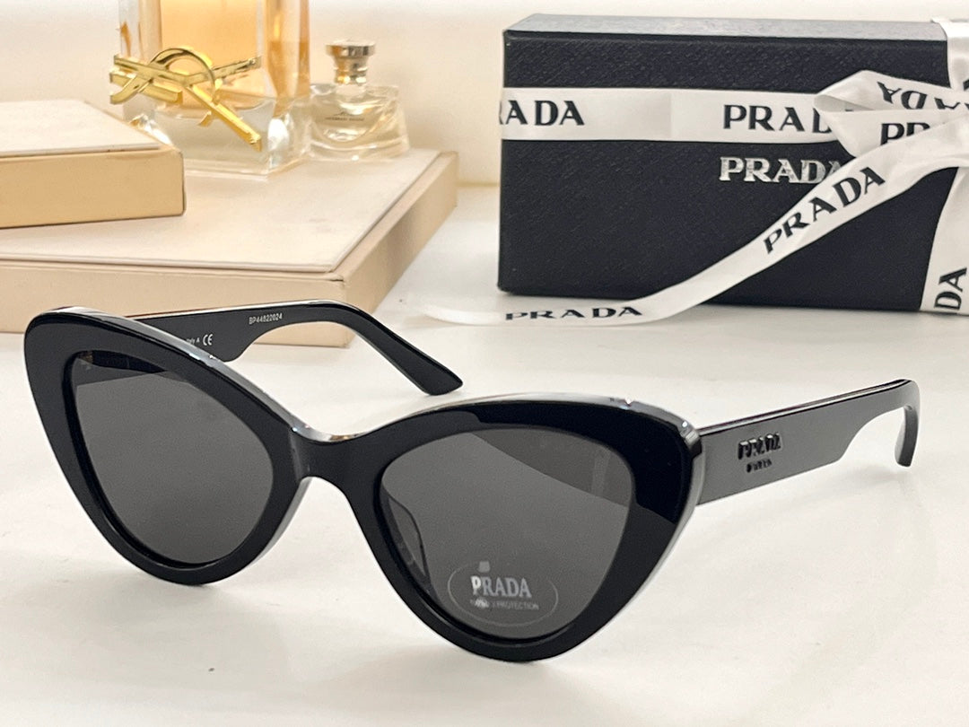Pra*a Sunglasses