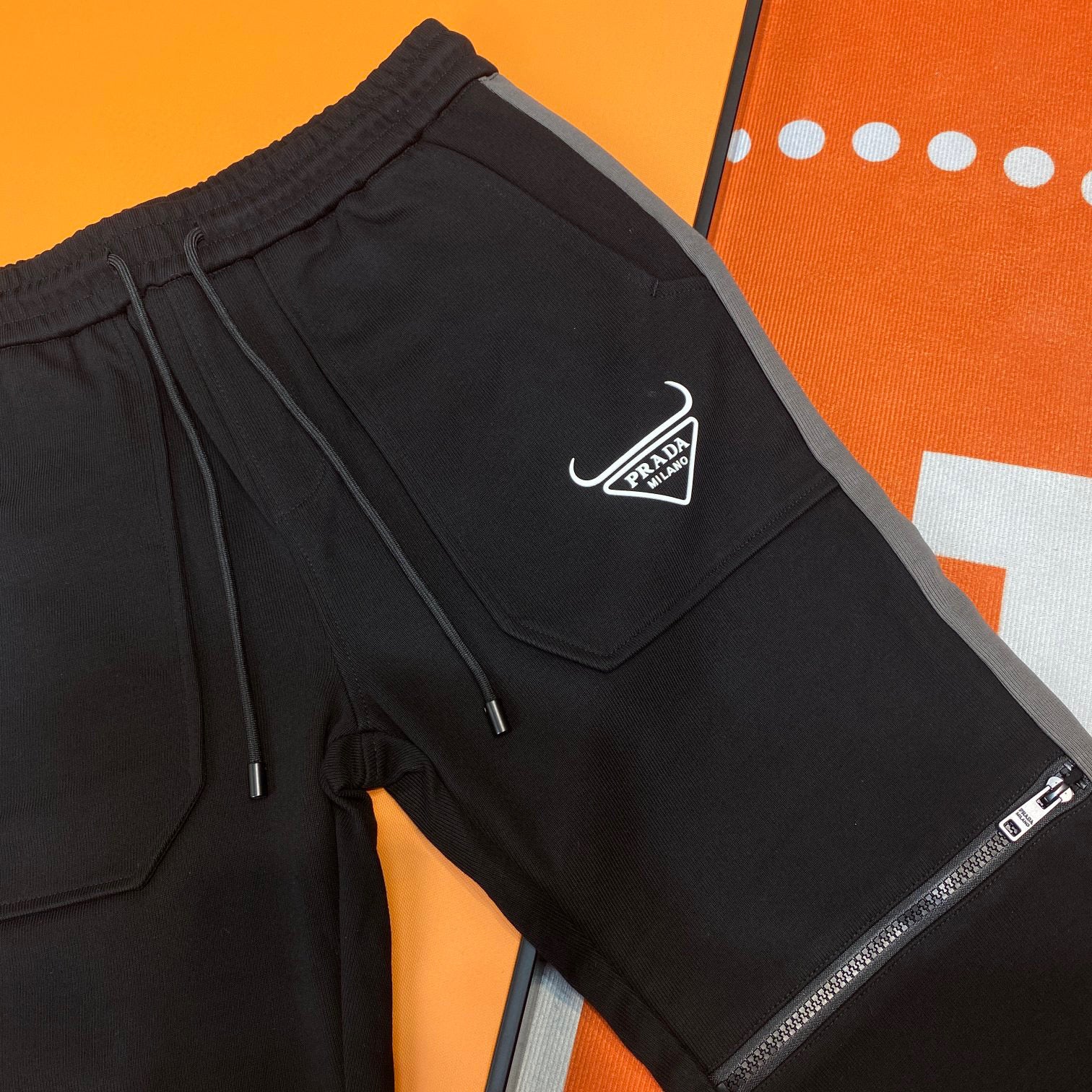 Pra*a Sweatpants