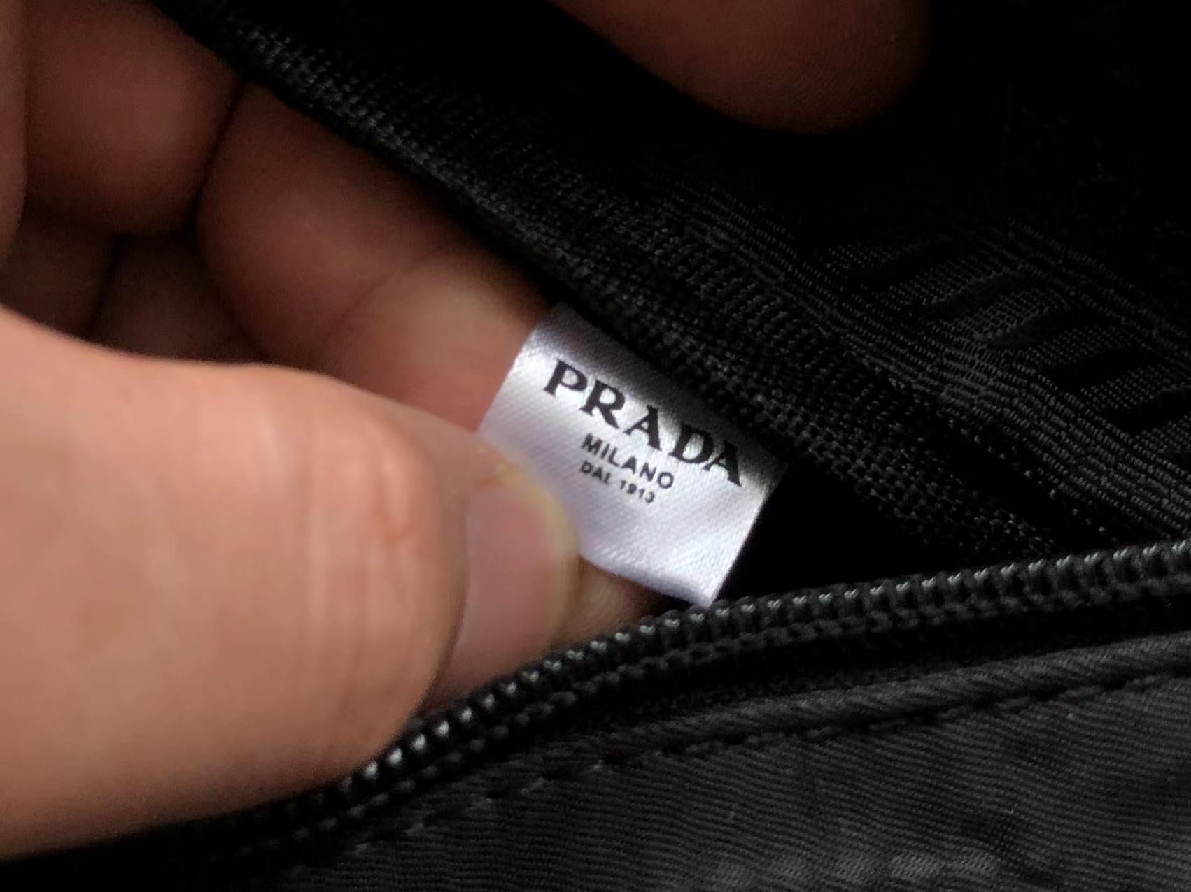 Pra*a Bag Dupe Bag(ColaReps)