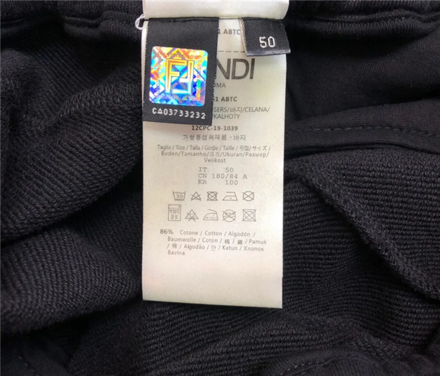 2021ss F**di Shorts