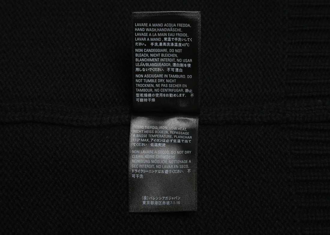 Ba1en*iaga Sweater