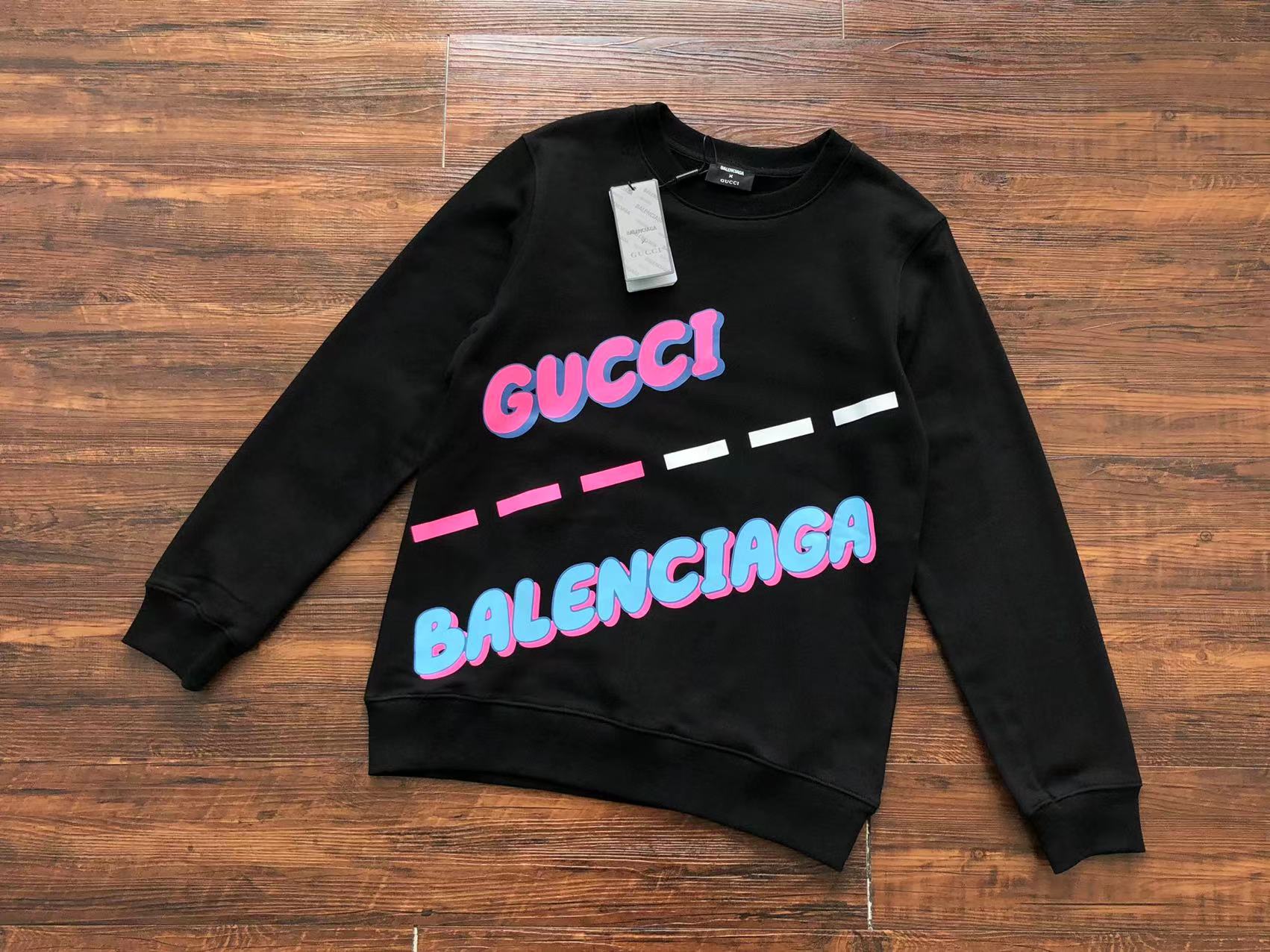 Gvc*1 x Ba1en*iaga Sweatshirt