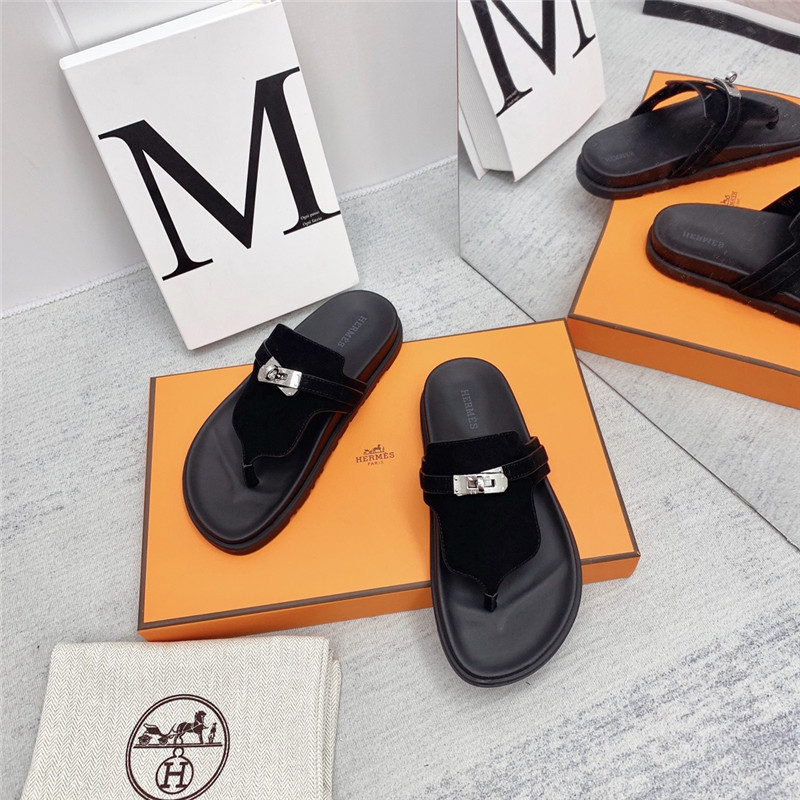 H**me5 couple shoes