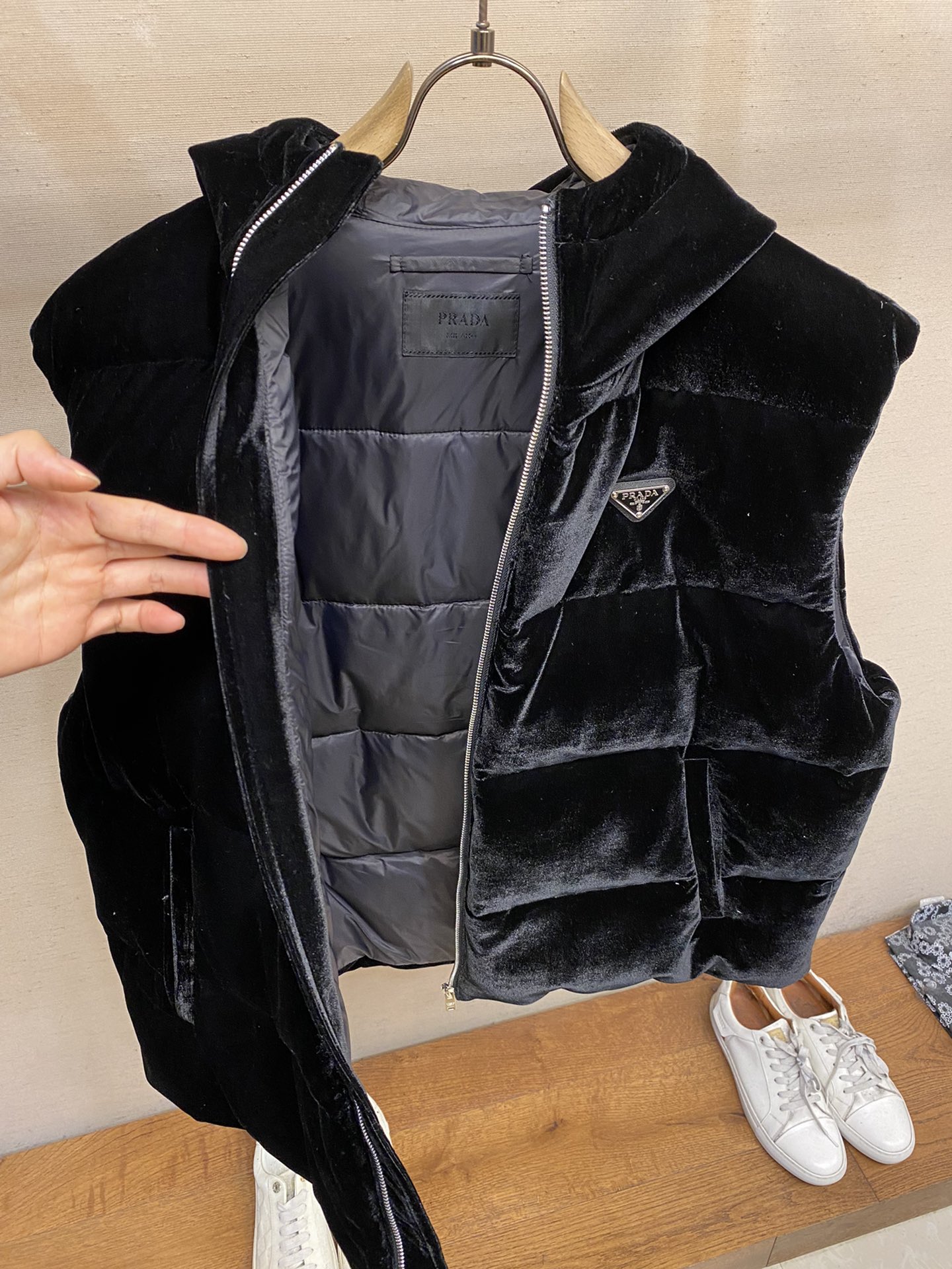 Pra*a Jacket