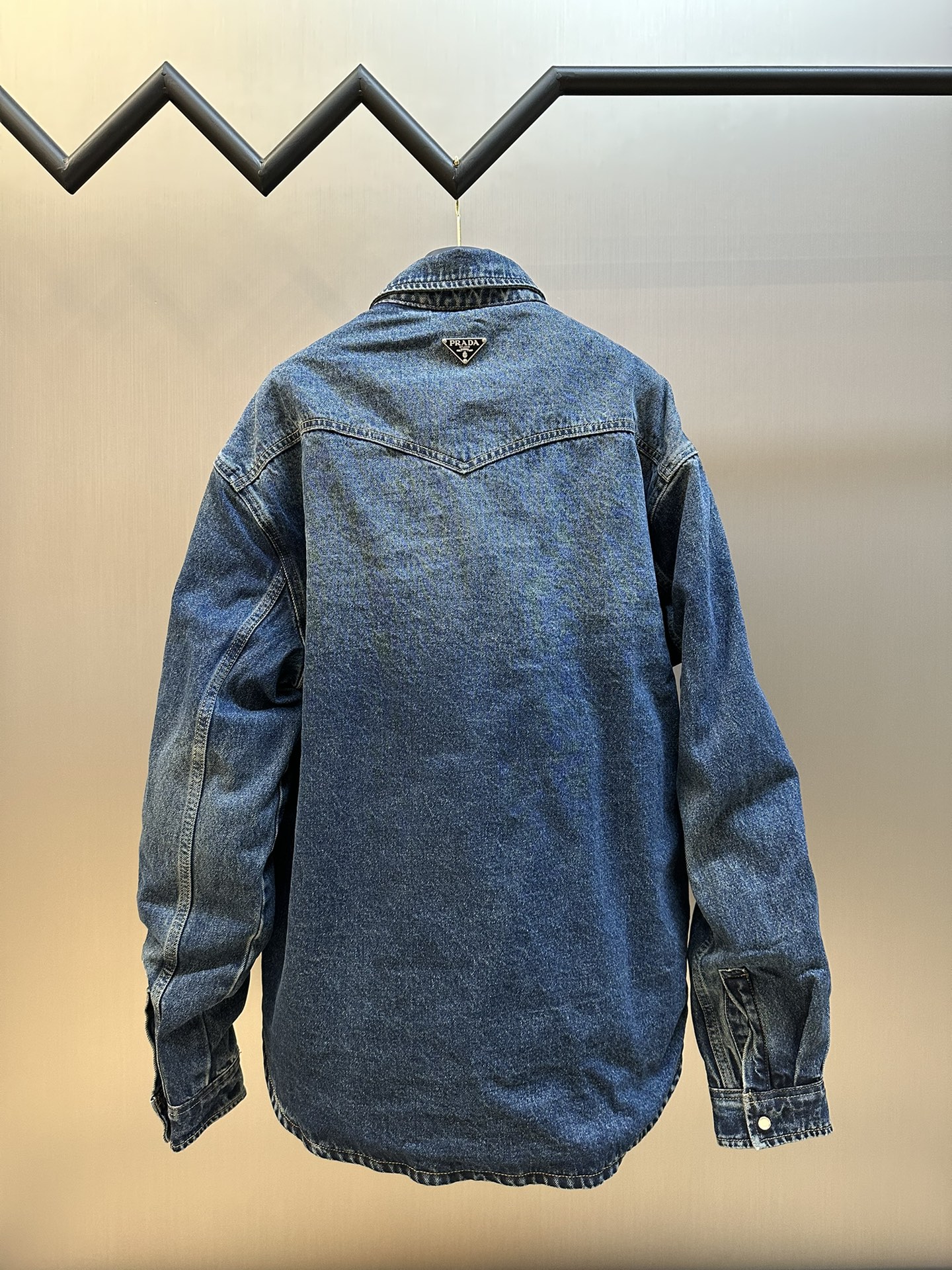 Pra*a Jacket