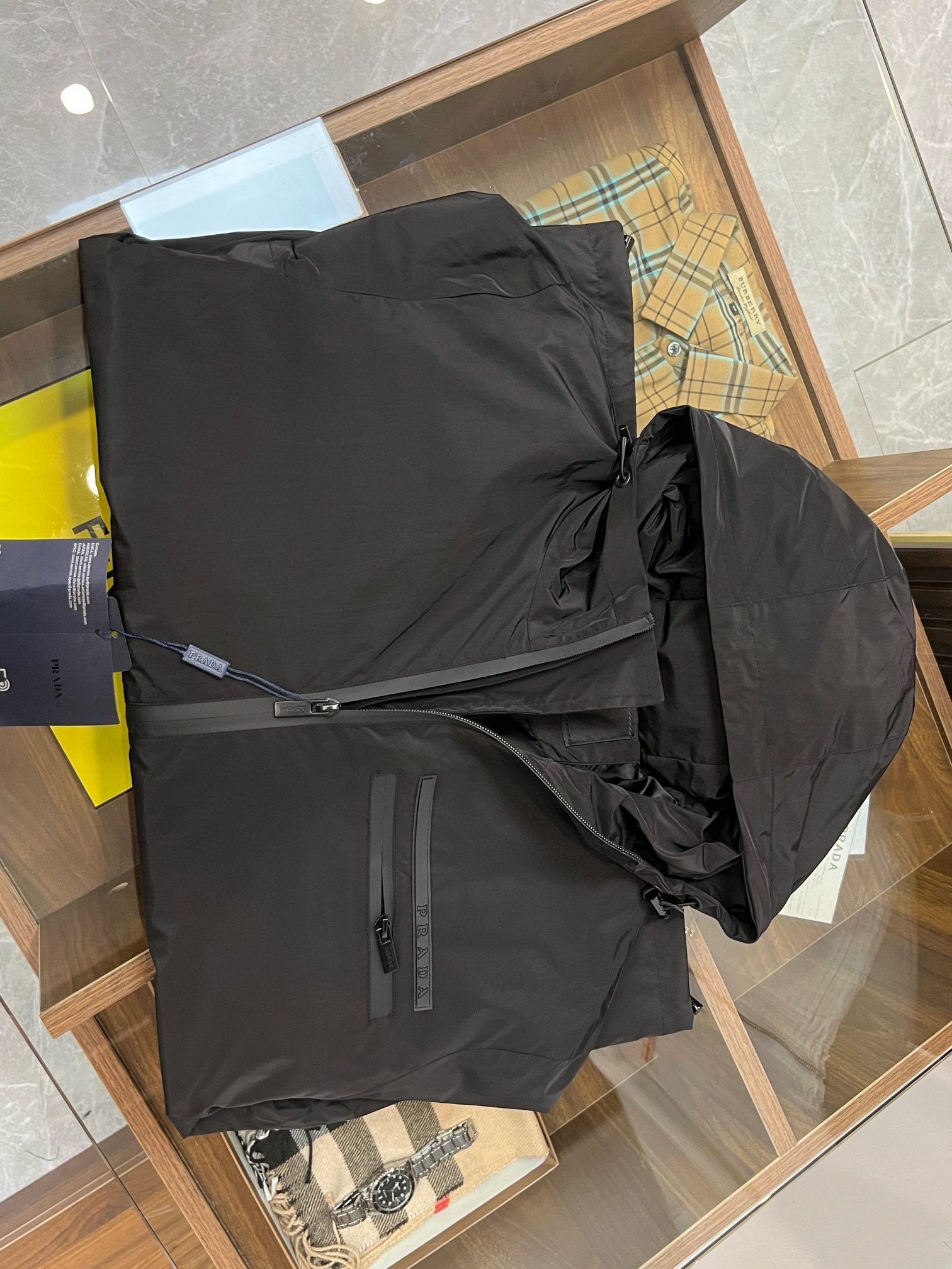 Pra*a Jacket