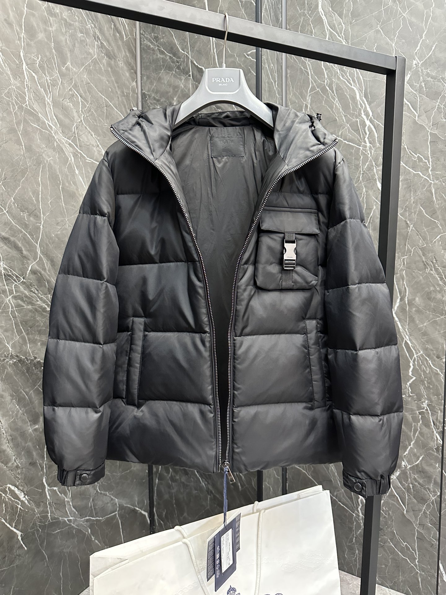 Pra*a Jacket