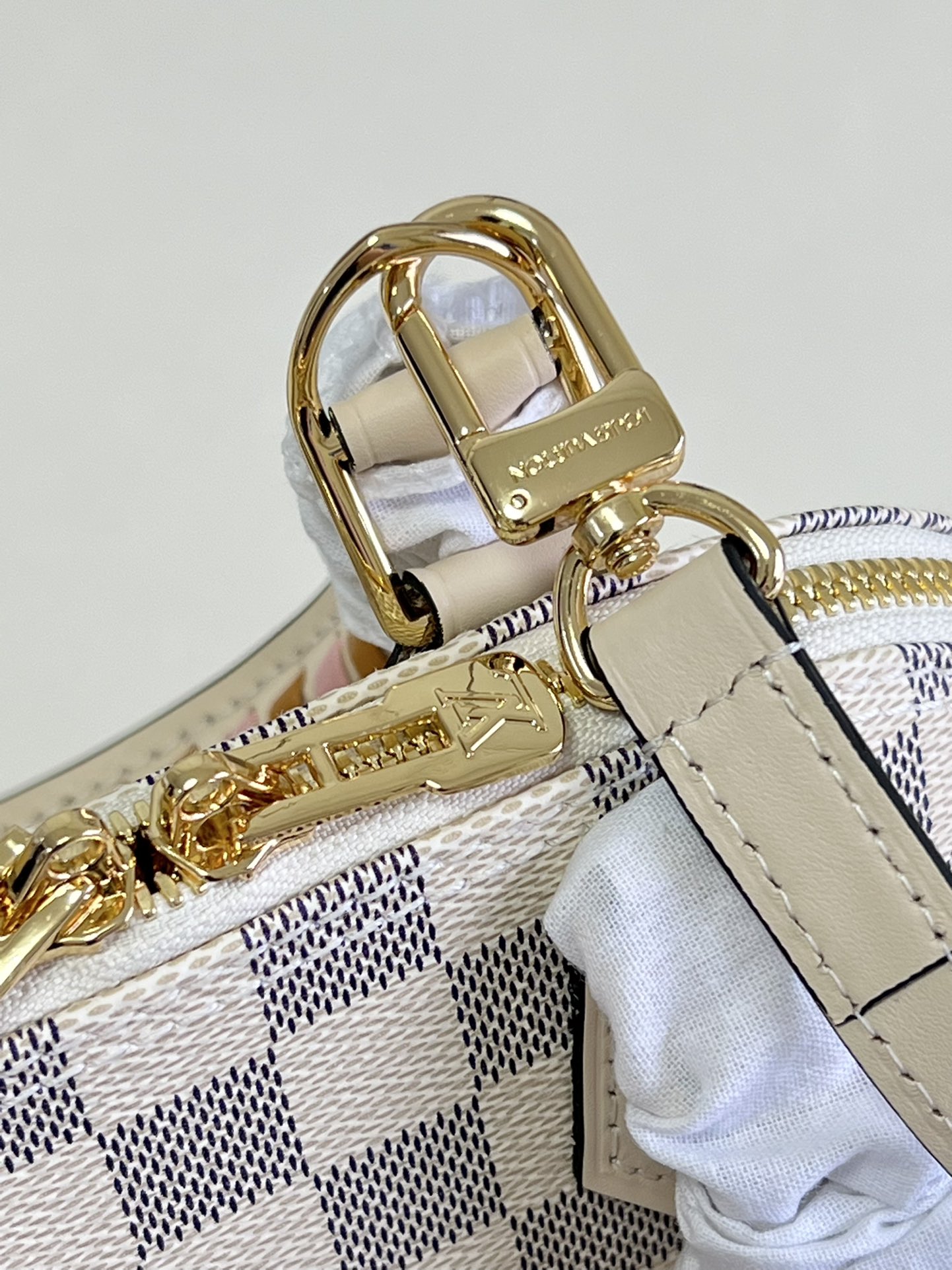 L0vis Vvtt0n Damier Ebene