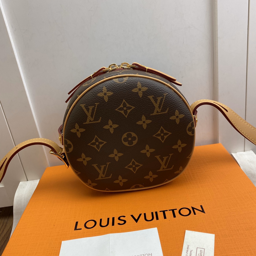 L0vis Vvtt0n Damier Azur