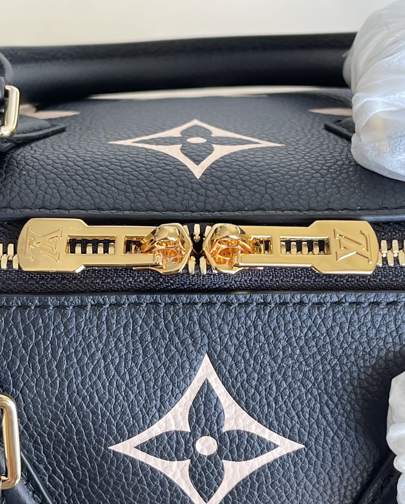 L0vis Vvtt0n Monogram Empreinte