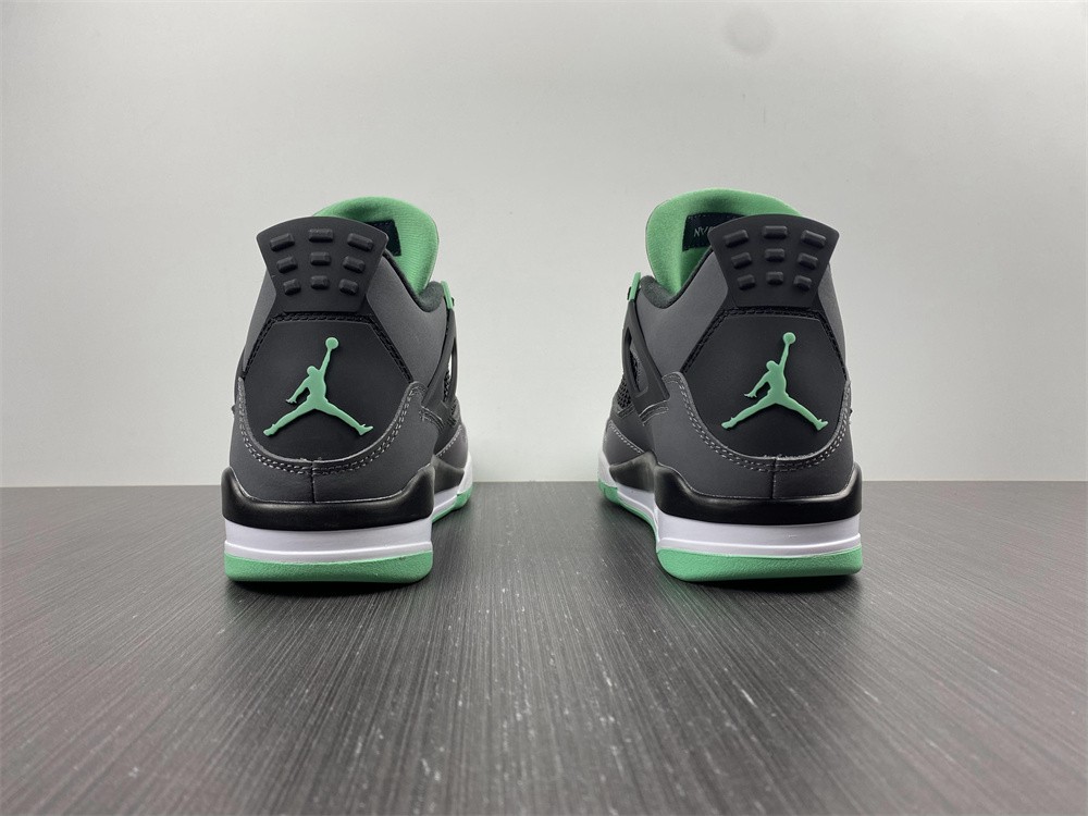 Air Jordan 4 308497-033