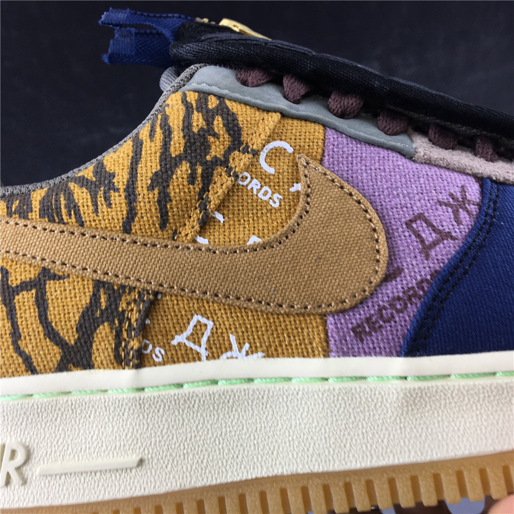 Travis Scott x Nike CN2405-900