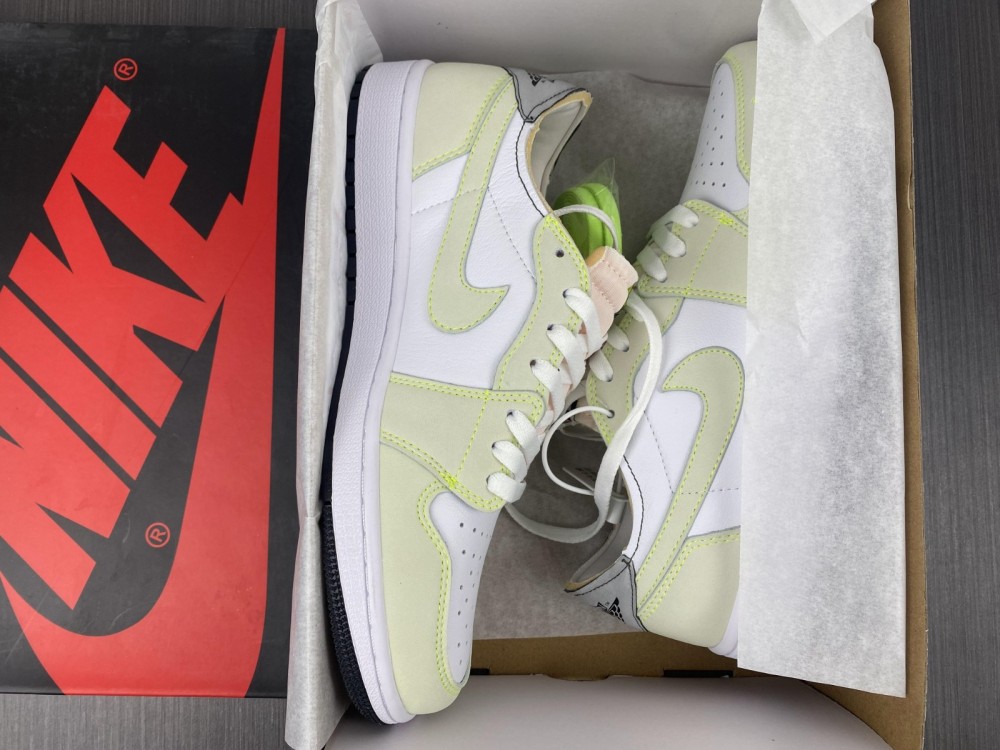 Nike Air Jordan 1 Low DM7837-10R