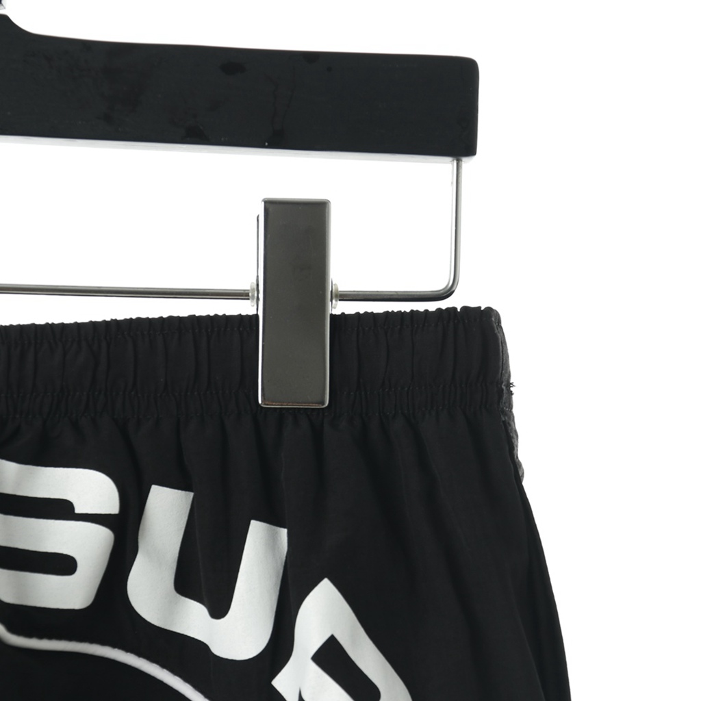 Svp*me 18ss Arc Logo Water Short?