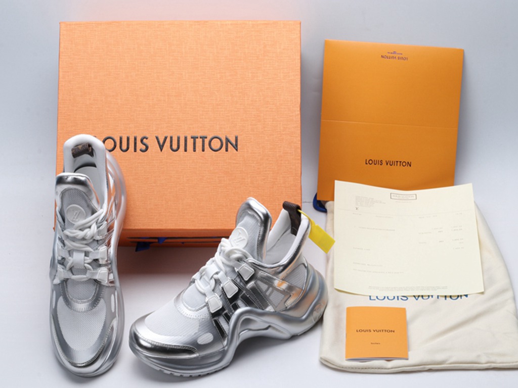 L*V Archlight Sneaker SiL*Very