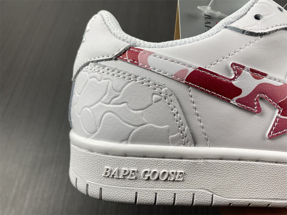 B*APE SNEAKERS