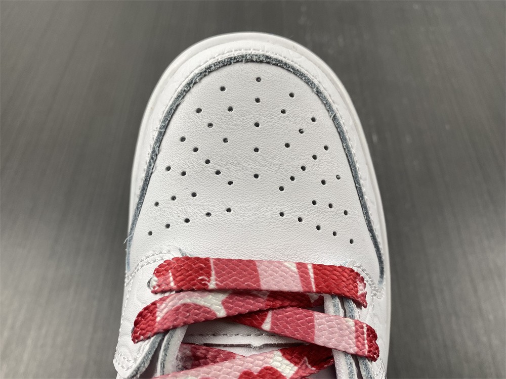 B*APE SNEAKERS