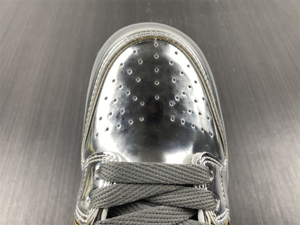 B*APE SNEAKERS