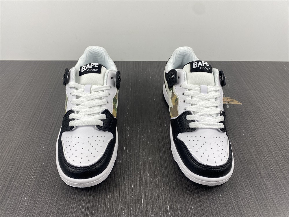 B*APE SNEAKERS